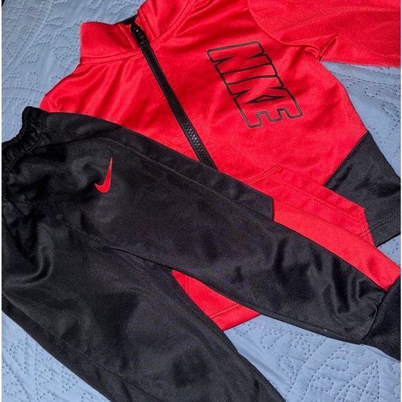 matching outfits,4Nike bundle boys  2-3-4T toddler EUC 1NWT2 outfits left - Picture 10 of 14